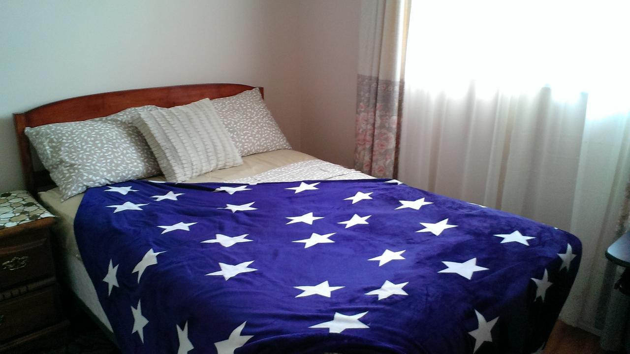 Hb Guest Home 5 Waterloo Bagian luar foto
